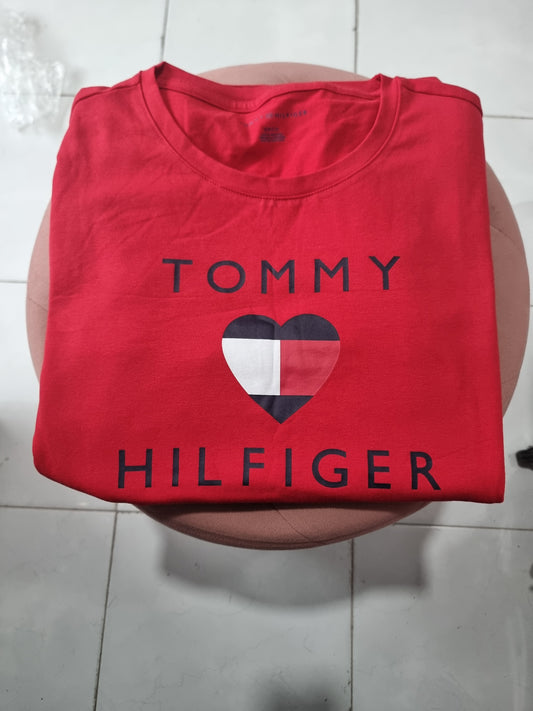 Vestido Tommy H rojo con corazon