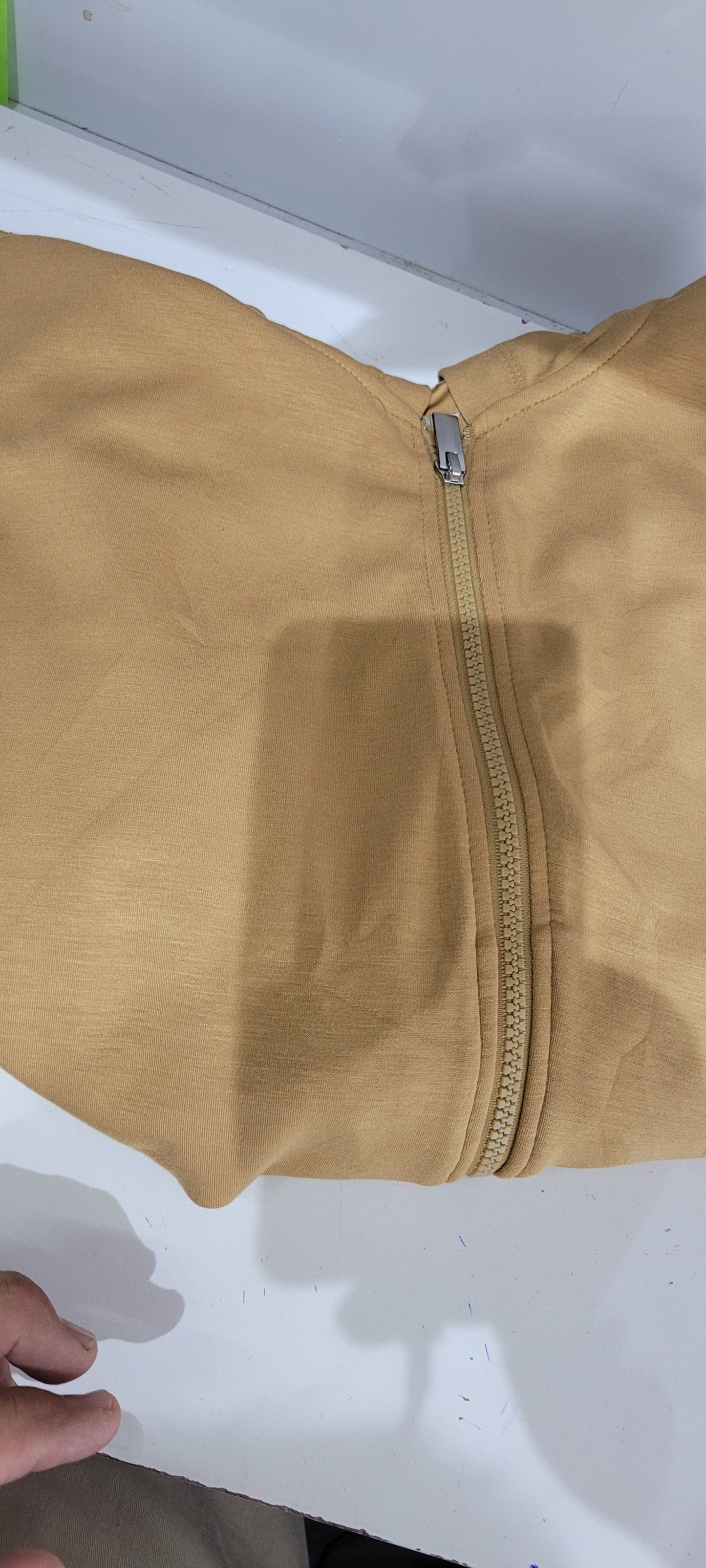 Sudadera Dkny, color camel