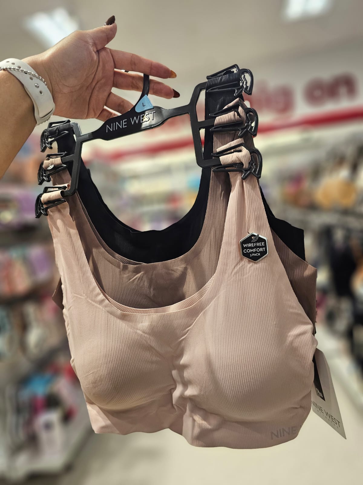 Tops Nine w colores nude