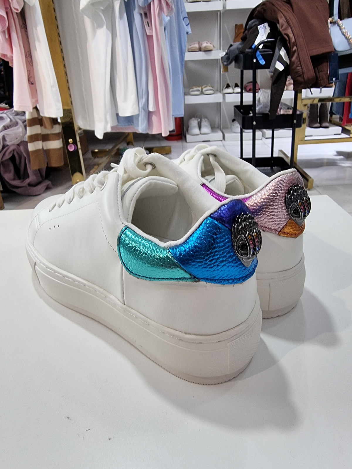 Tenis Kurt Geiger