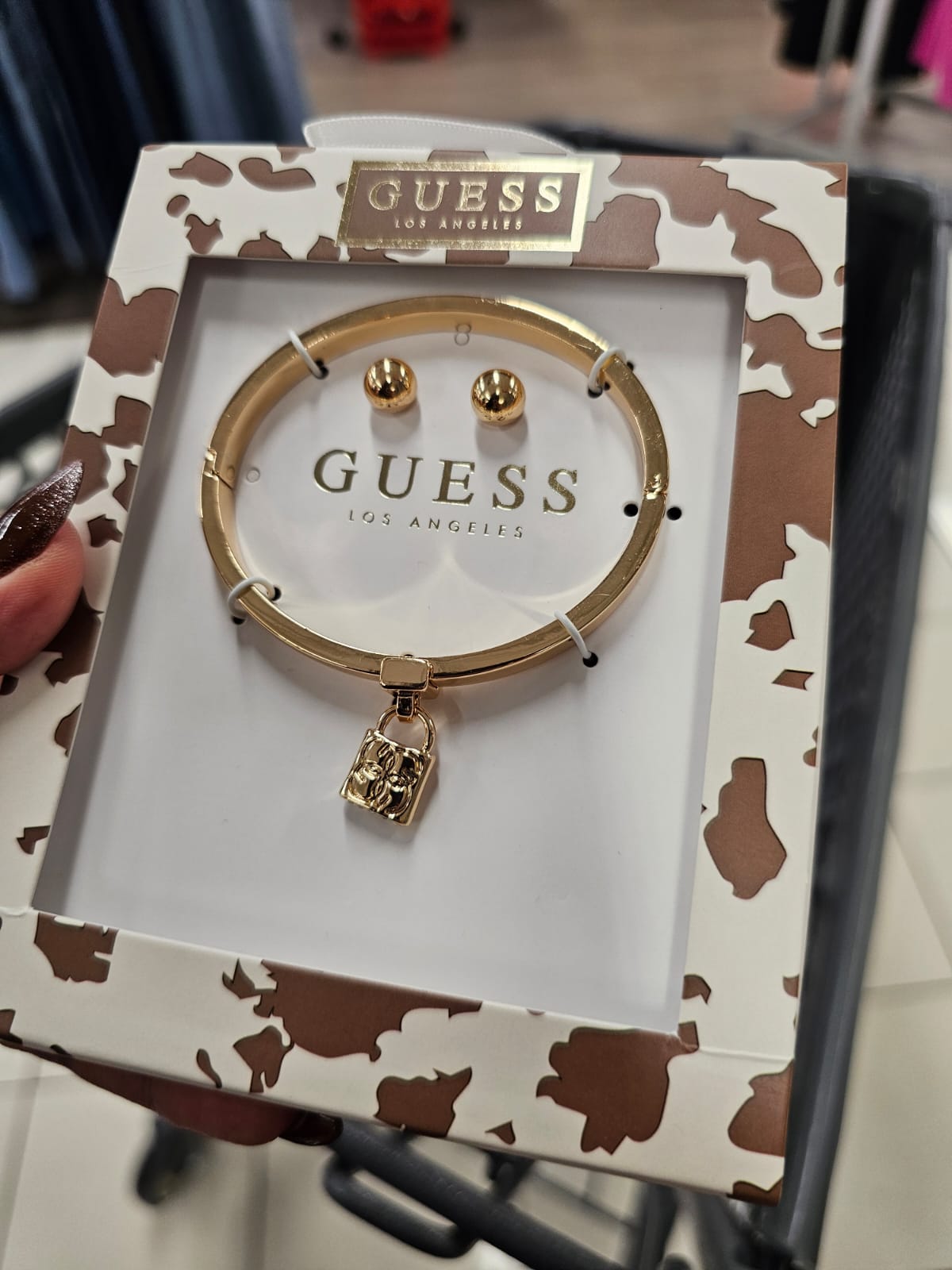 Set Guess aretes y pulsera