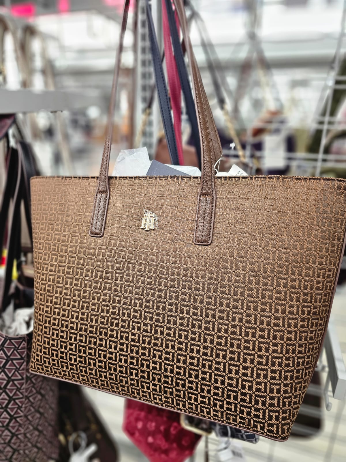 Tote Tommy H camel