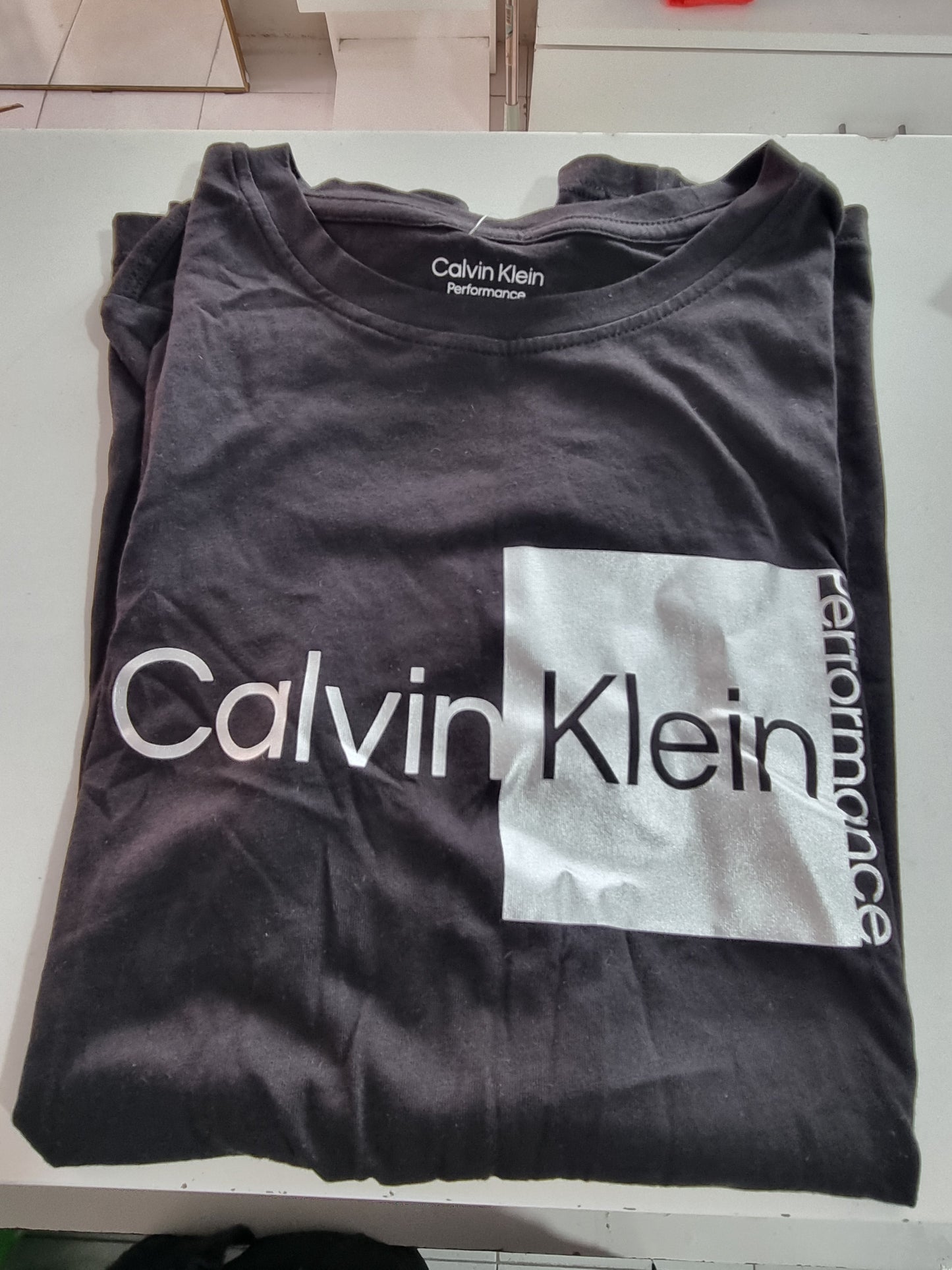 Playera Calvin klein