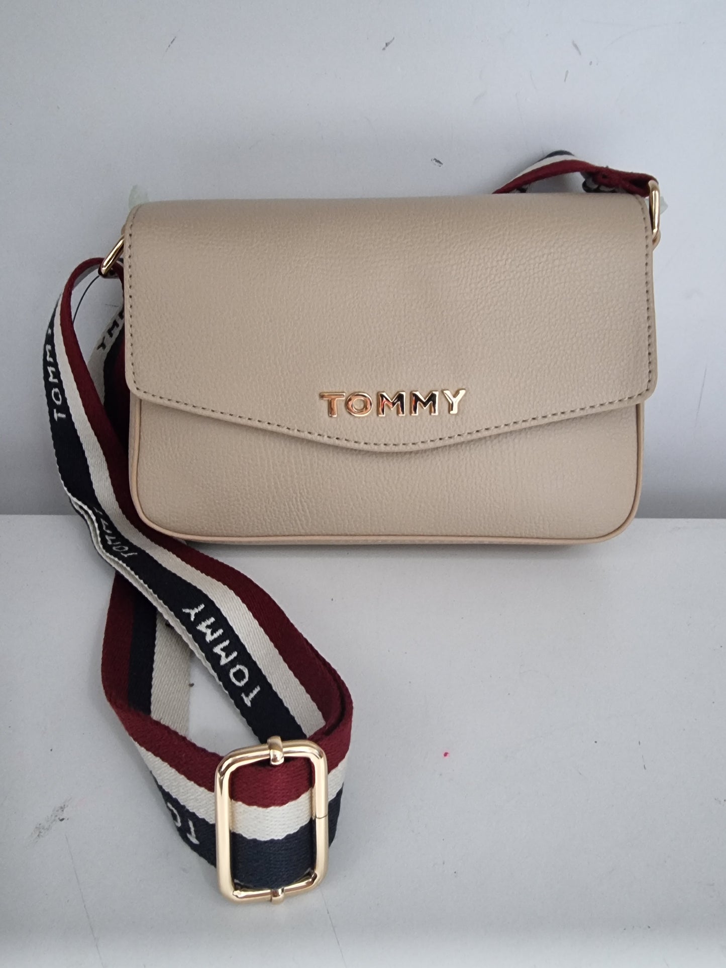 Crossbody Tommy H