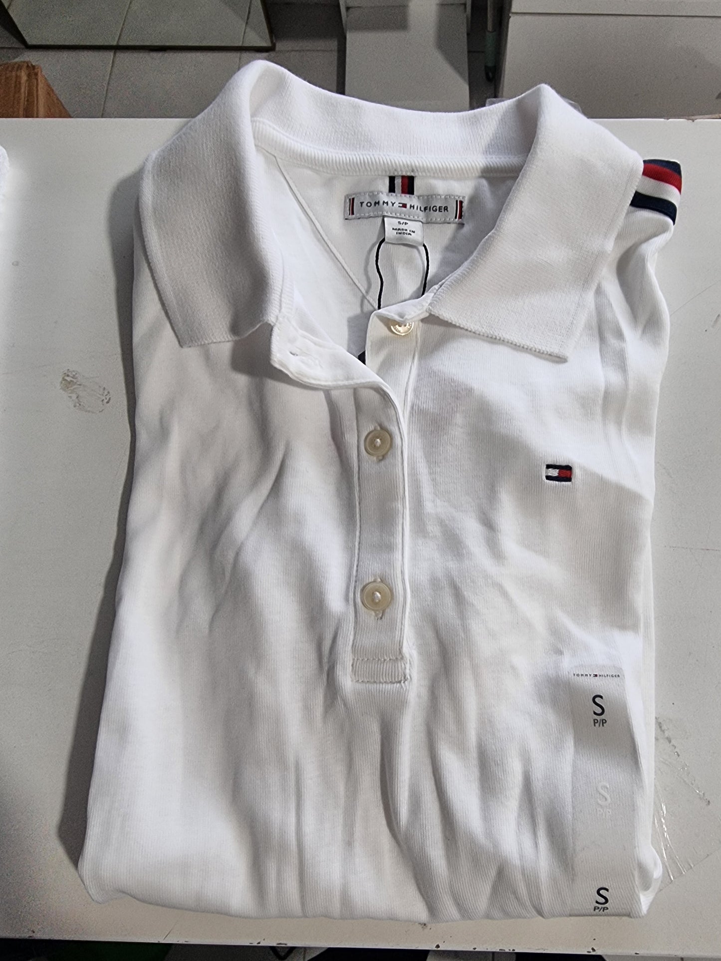 Playera Tommy H polo blanca