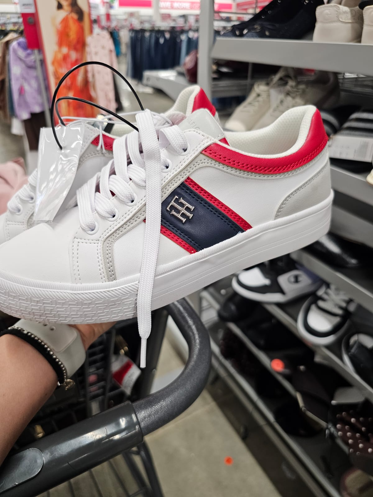 Tenis Tommy H